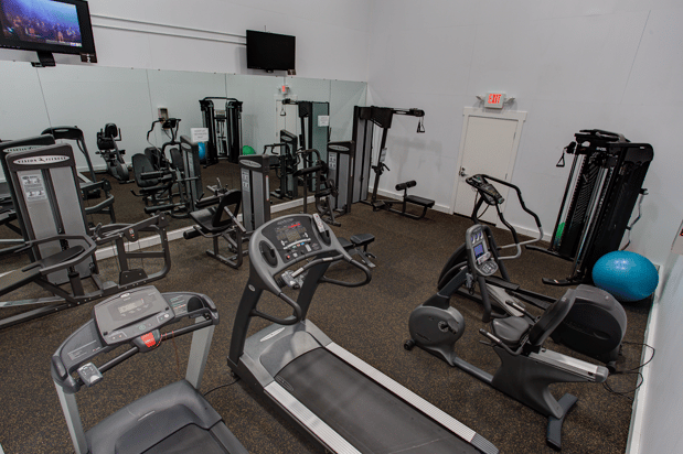 Images Commons at Avalon Park Apartments