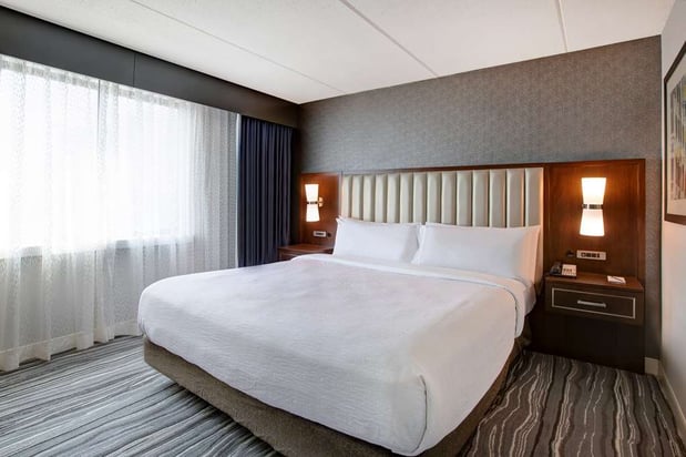 Images Embassy Suites by Hilton Syracuse