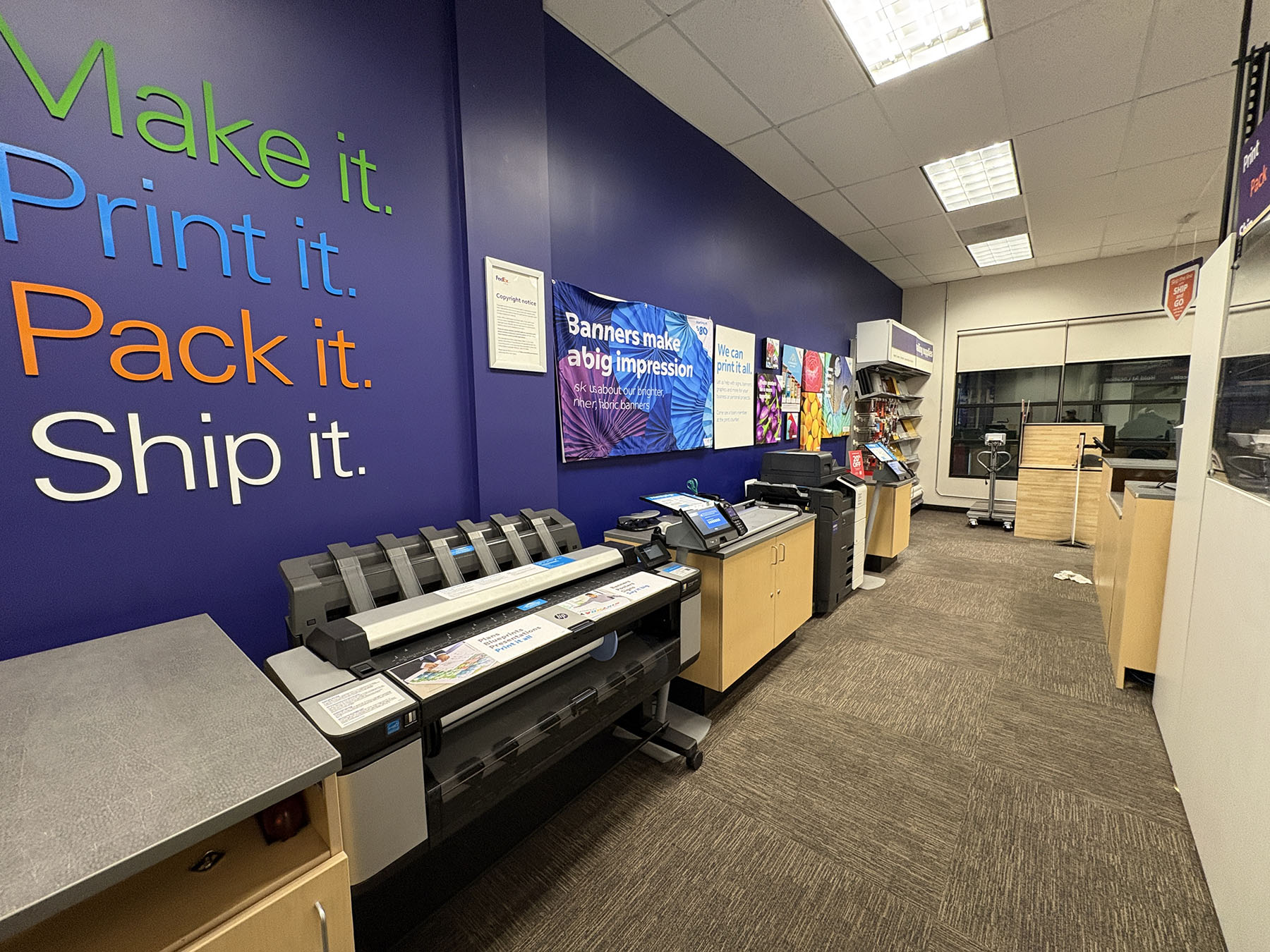 FedEx Office Print & Ship Center Image