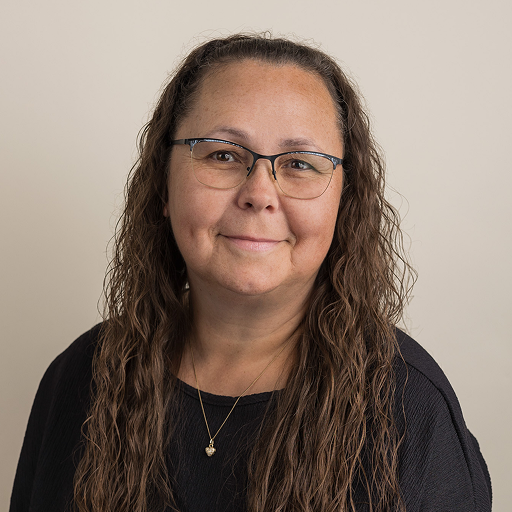 Stephanie Fletcher headshot.