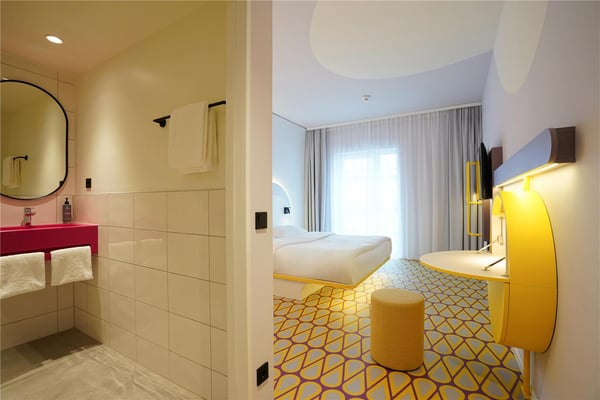 Superior bathroom