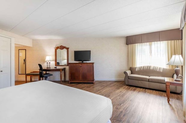Images Best Western Plus Steeplegate Inn