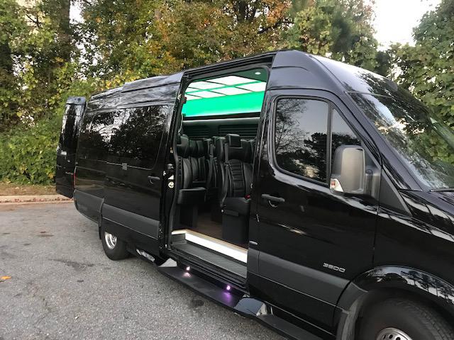 Images Pickup And Drop Transportation & Limousines