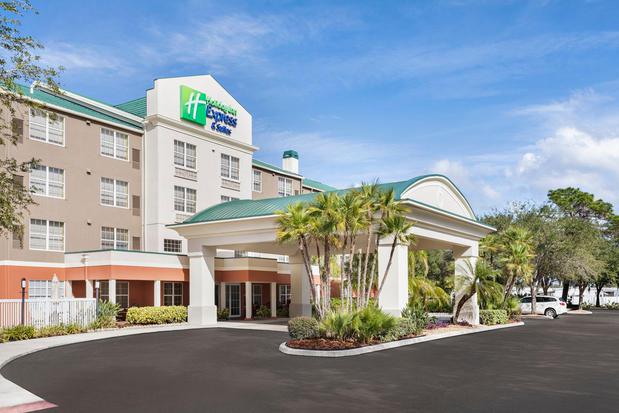 Images Holiday Inn Express & Suites Sarasota East - I-75 by IHG