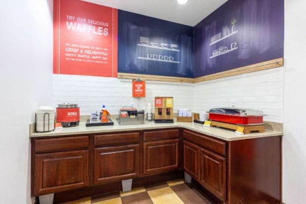 Images Hampton Inn Martinsburg South-Inwood