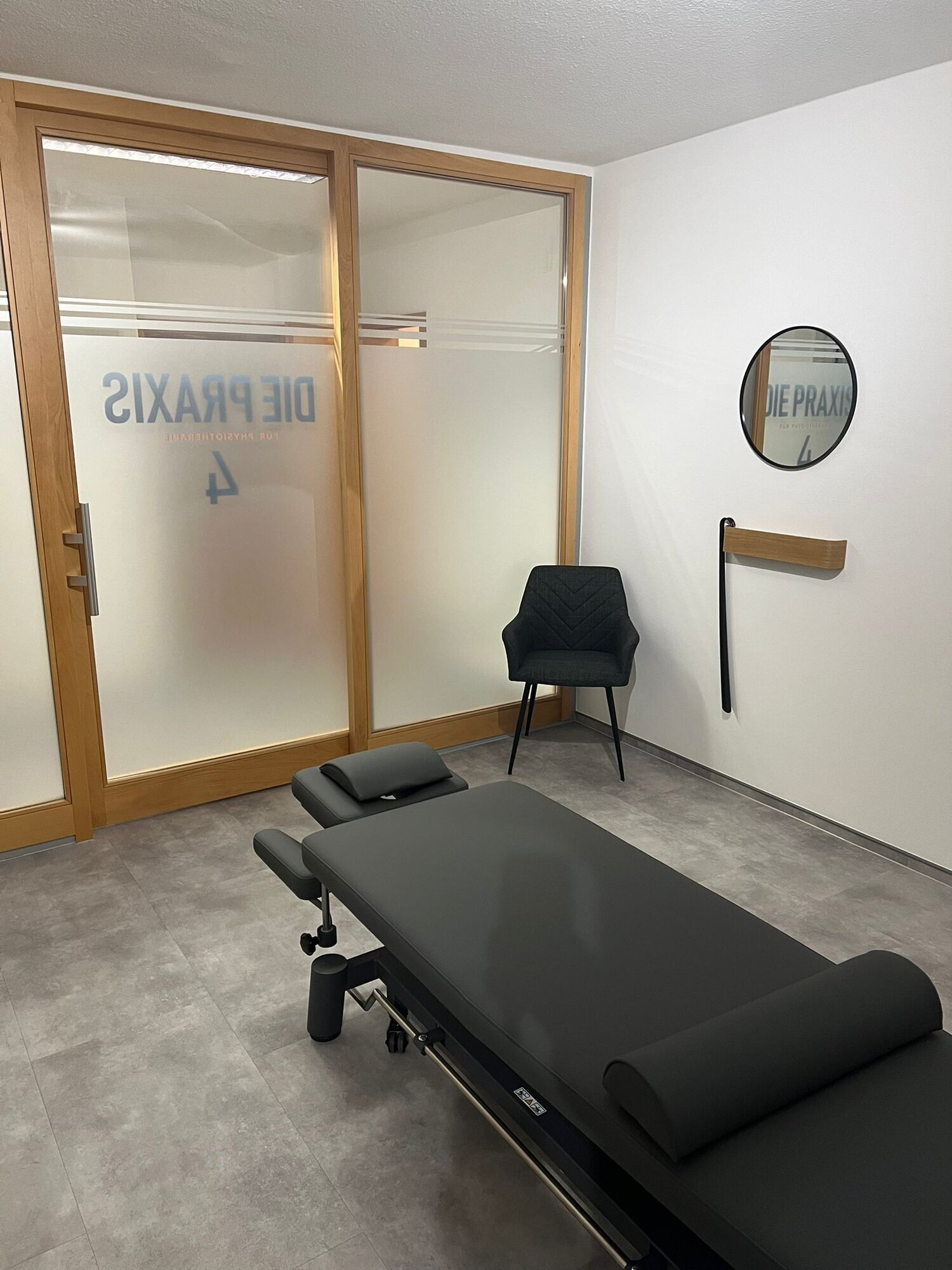 DIEPraxis - Für Physiotheraphie, Raiffeisenstraße 23 in Edermünde