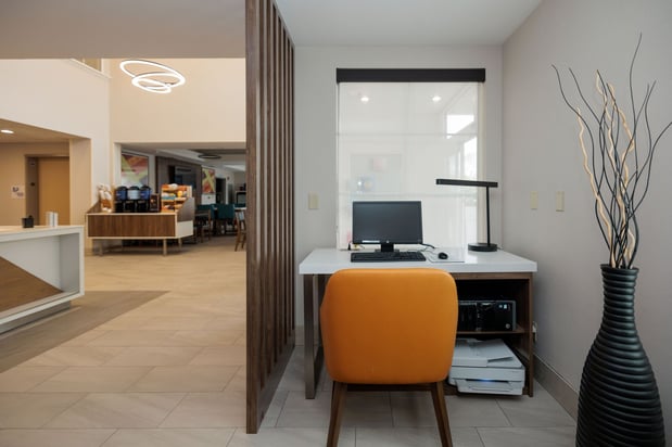 Images Holiday Inn Express & Suites Berkeley by IHG