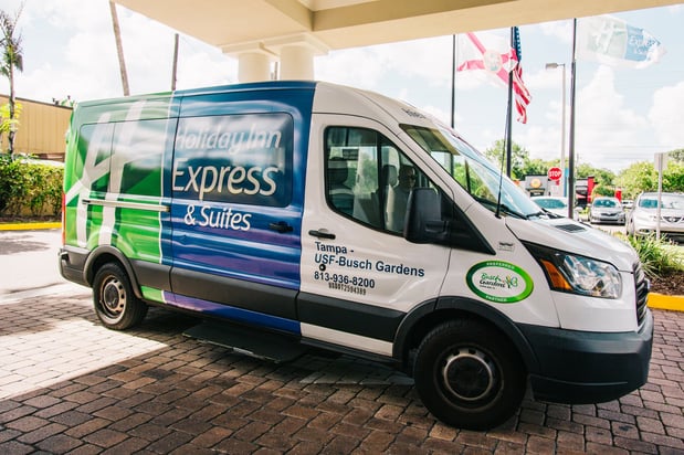 Images Holiday Inn Express & Suites Tampa -Usf-Busch Gardens by IHG