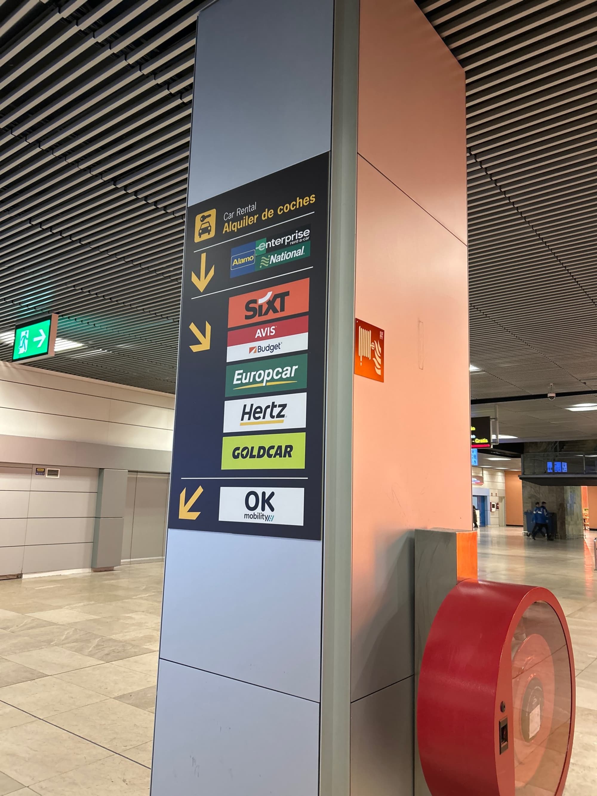 SIXT Alquiler de Coches - Madrid-Barajas - Aeropuerto Adolfo Su&aacute;rez - T 1 (MAD) 15