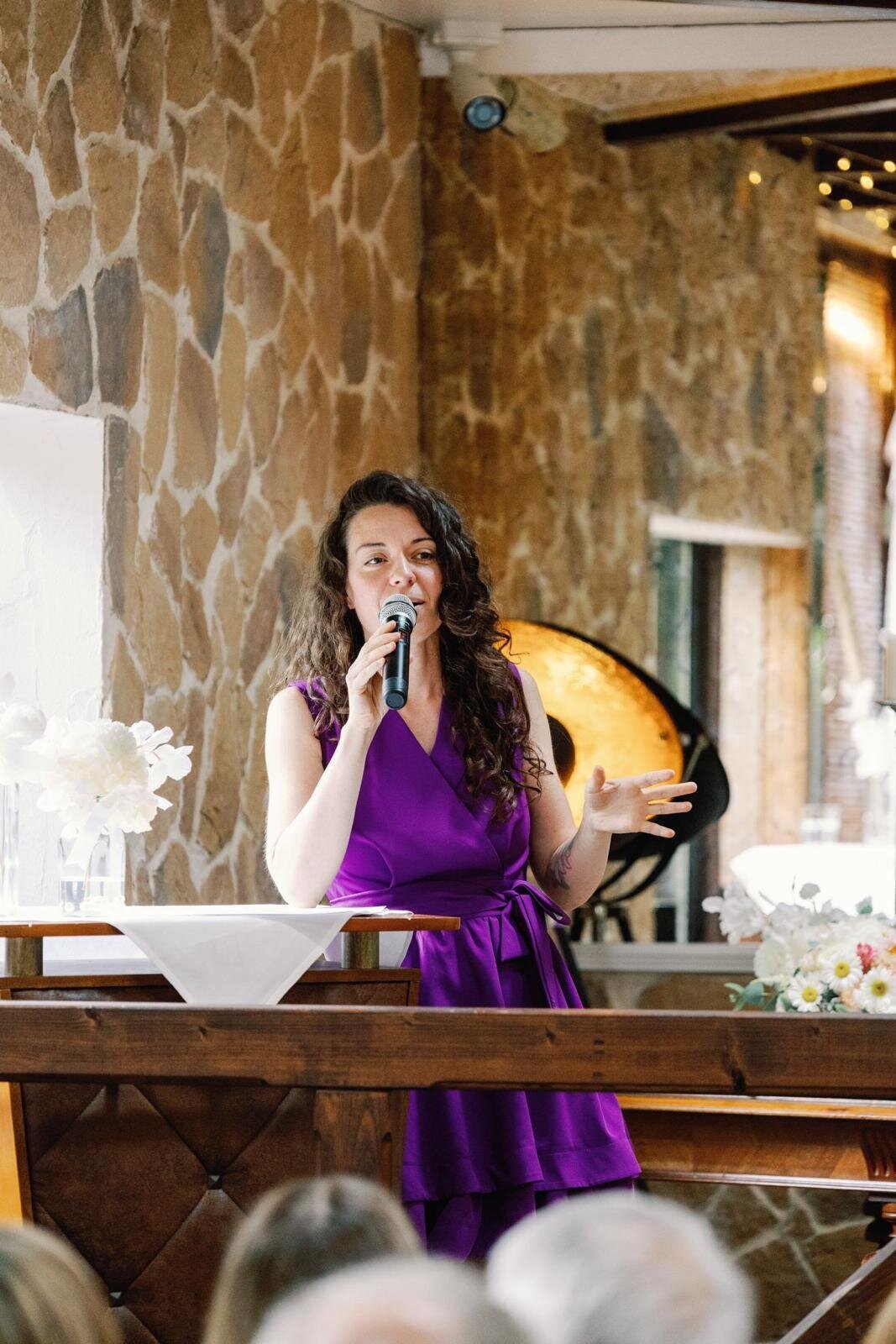 Christina Hein Freie Rednerin & Sängerin, An der Trift 37 in Garbsen