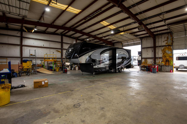 Images Blue Compass RV Kyle