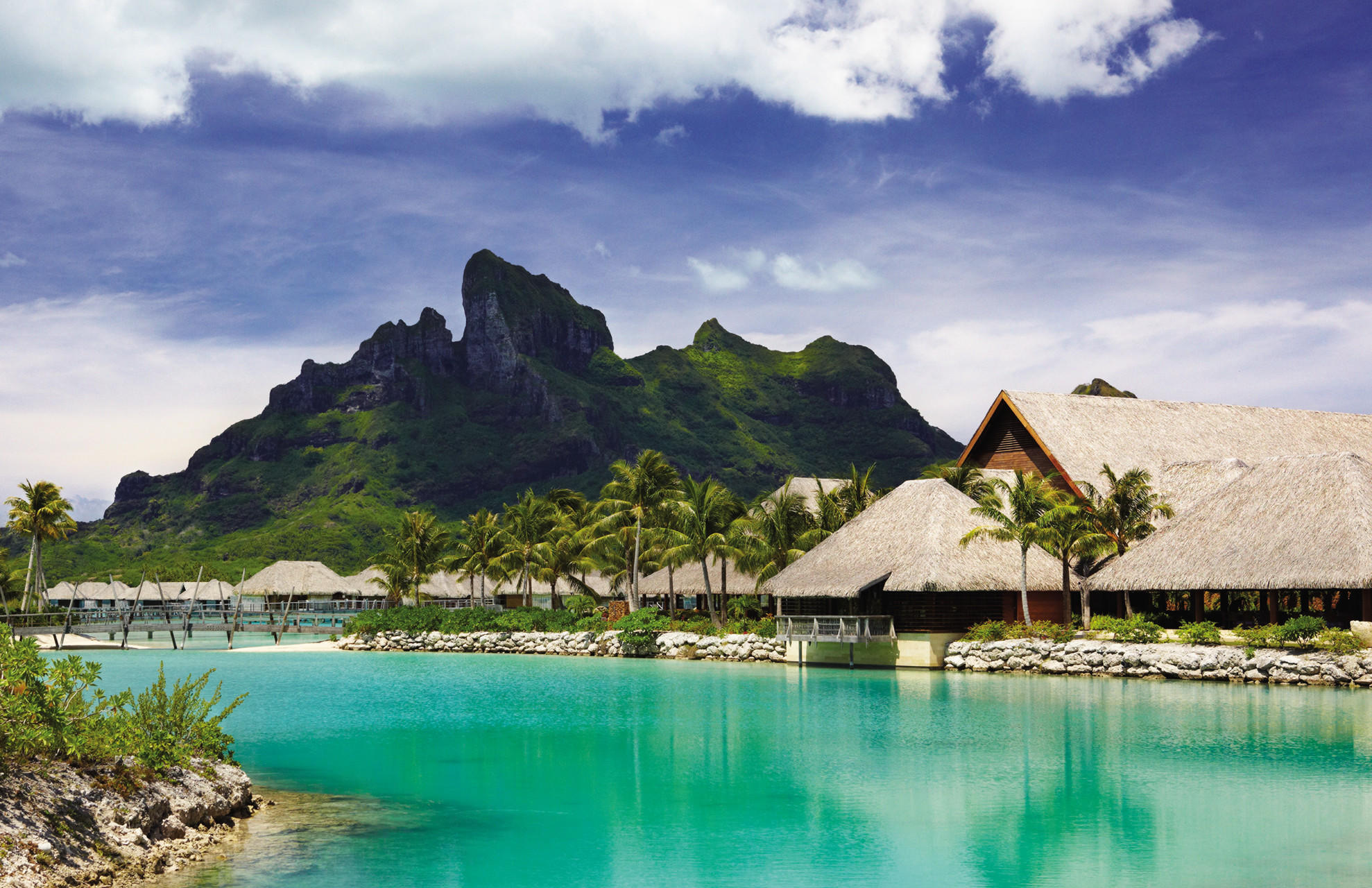 Four Seasons Resort Bora Bora