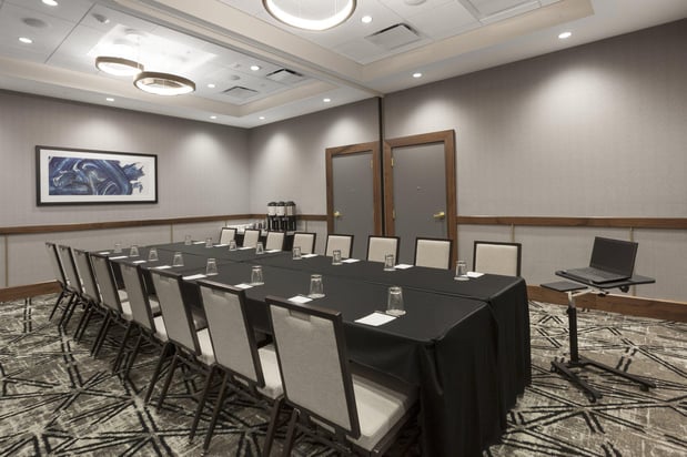 Images Crowne Plaza Lansing by IHG