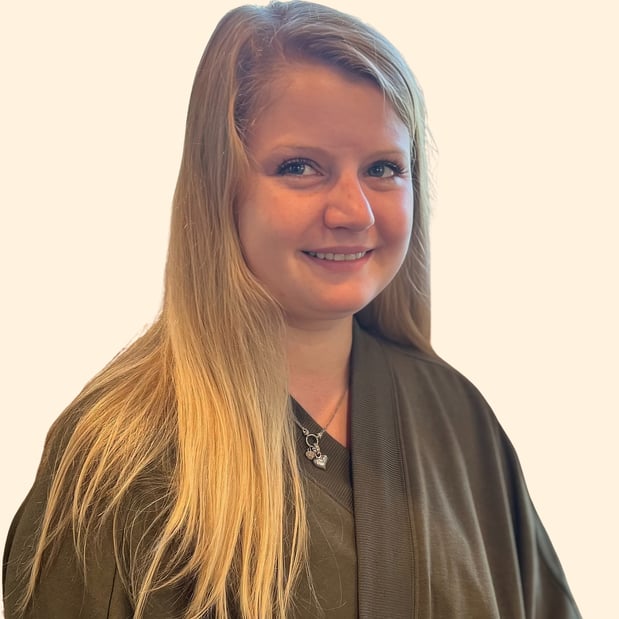 Images Sarah Miller, Counselor