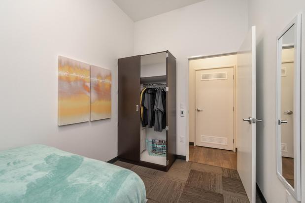 Images Arena District Apartments