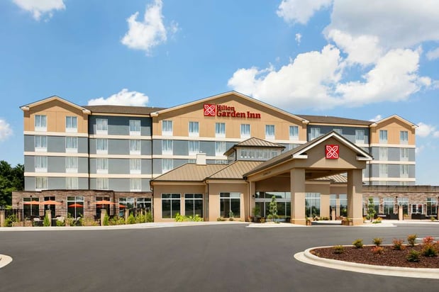 Images Hilton Garden Inn Statesville