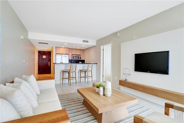 Images Beach House Fort Lauderdale, a Hilton Resort