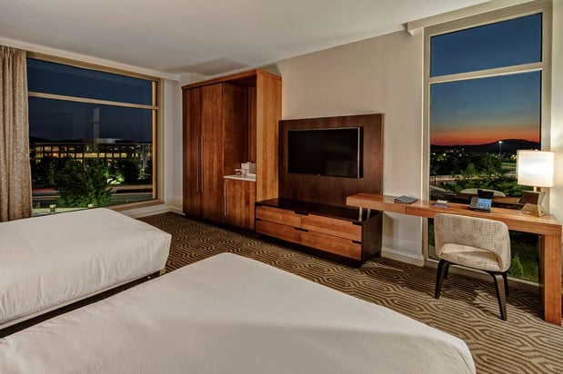 Images Hilton Franklin Cool Springs