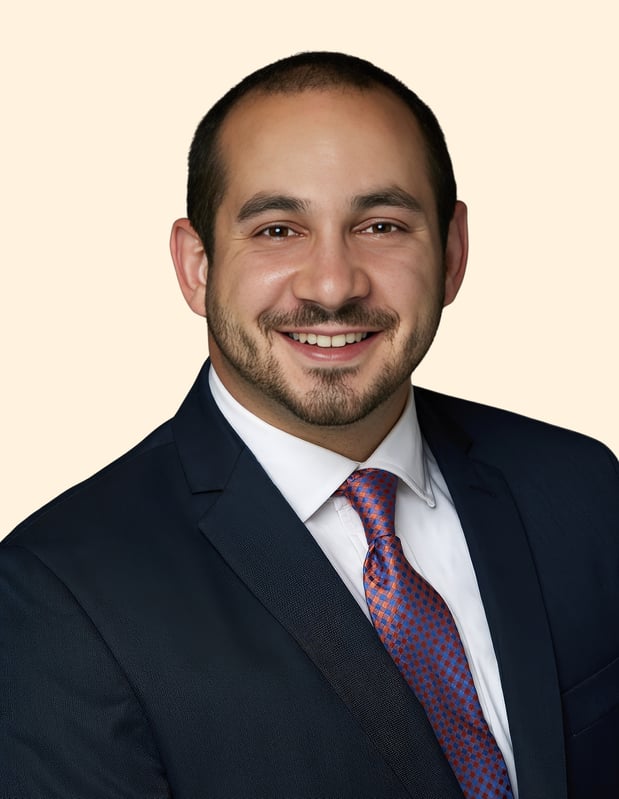 Images Simon Davis-Millis, Counselor