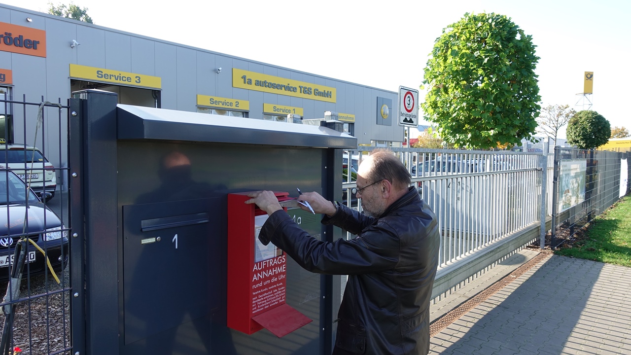 T&S GmbH Autotechnik & Elektrik, Quermathe 1a in Stahnsdorf