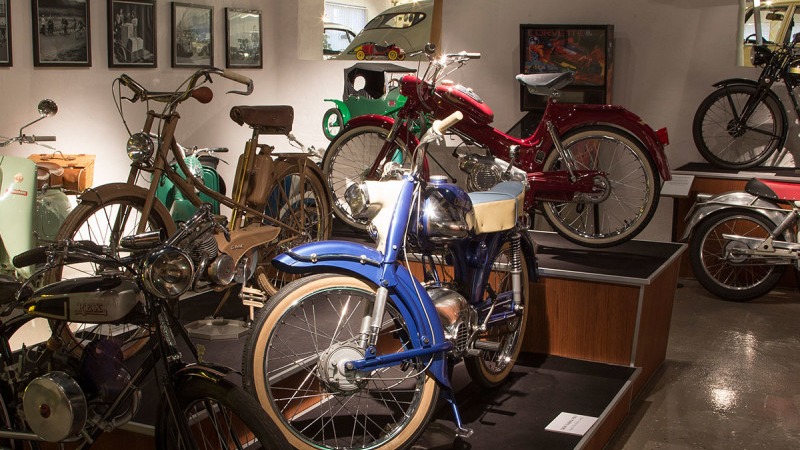 Images Karlskrona Bil- och Porslinsmuseum