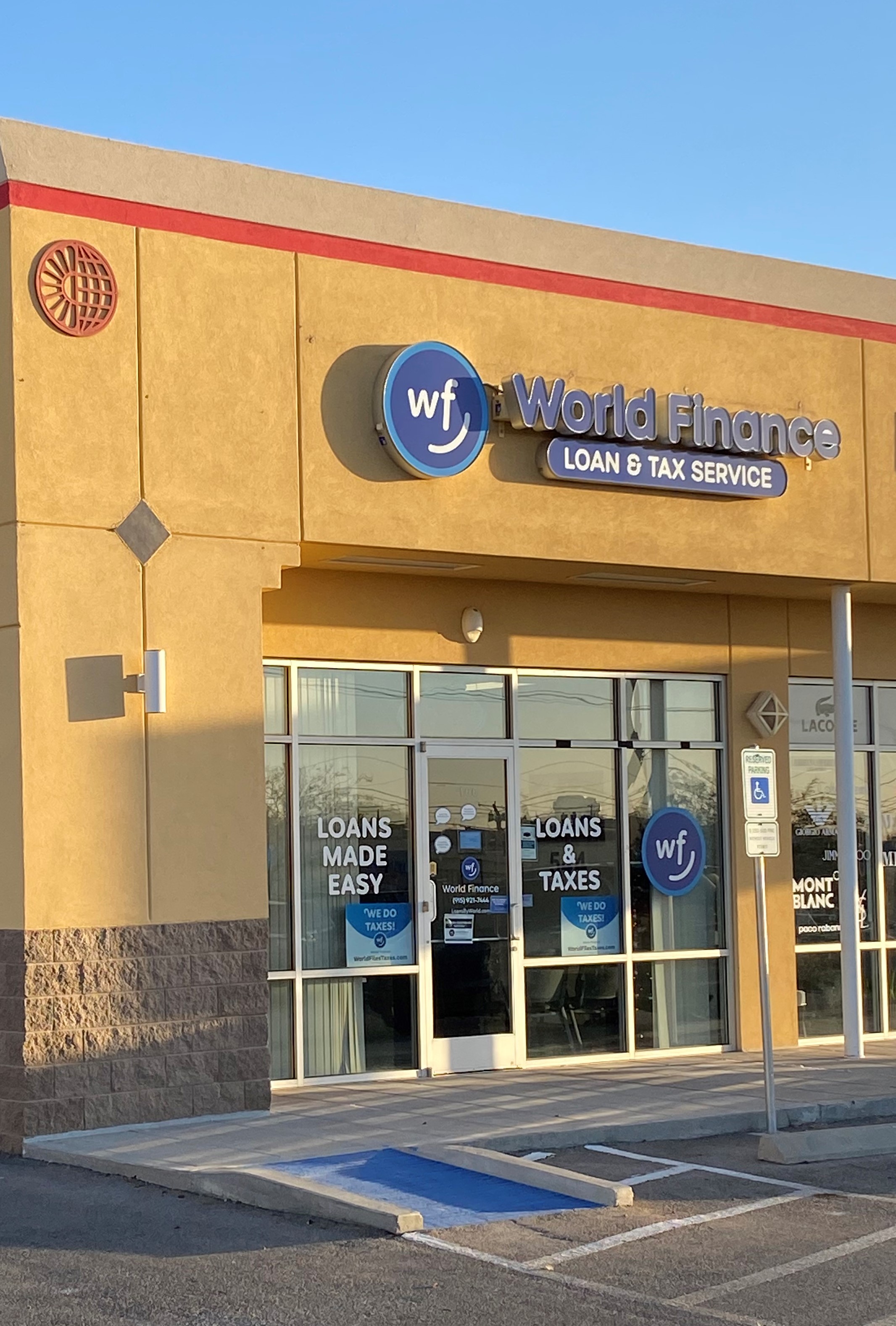 Front of Branch- Angle View World Finance El Paso (915)921-7444