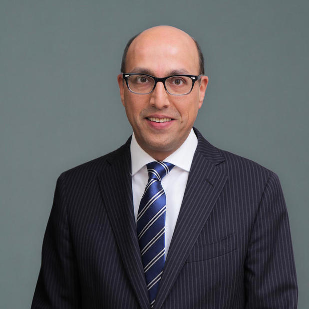 Images Aman Hourizadeh, DO