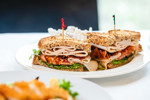 Images Holiday Inn Cleveland-Mayfield by IHG