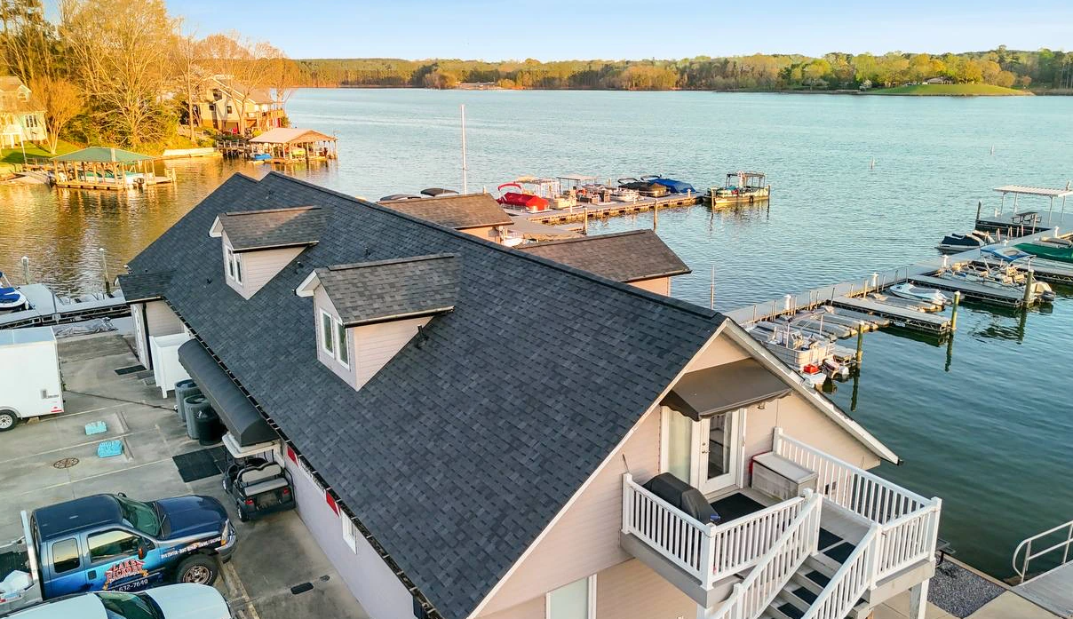All American Restoration & Roofing LLC