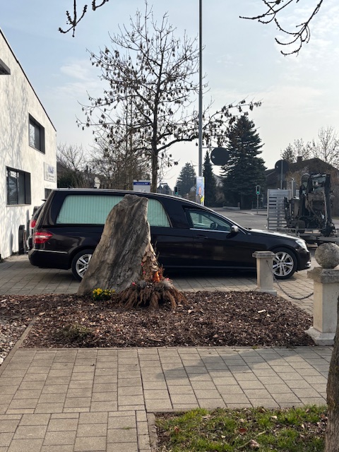 Josef Huber Bestattungen GmbH & Co. KG, Fauststraße 49 in Ingolstadt