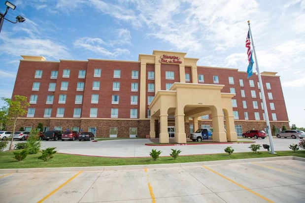 Images Hampton Inn & Suites Oklahoma City Airport
