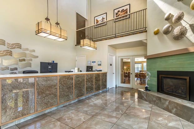 Images Best Western Plus Inn Scotts Valley