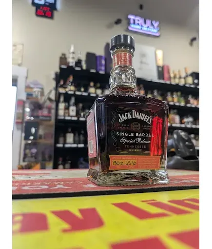 Images Parkway Liquor