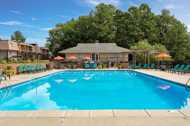 Images PineGate Apartments