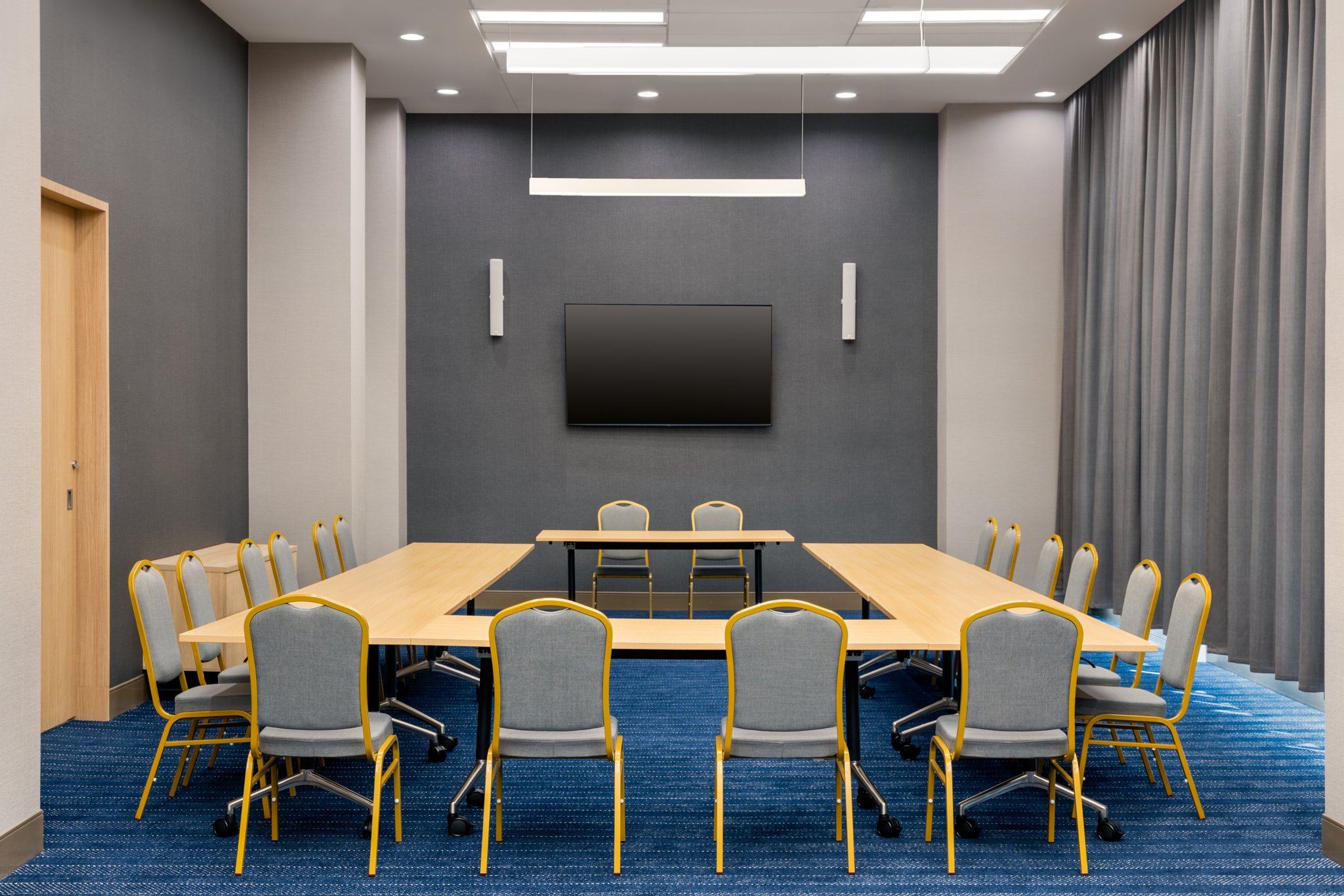 Images Holiday Inn Express Montreal Airport - St-Laurent by IHG