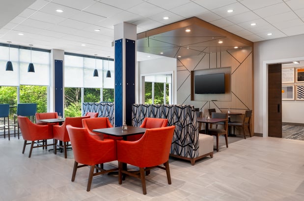 Images Holiday Inn Express & Suites Pittsfield-Lenox-Berkshires by IHG