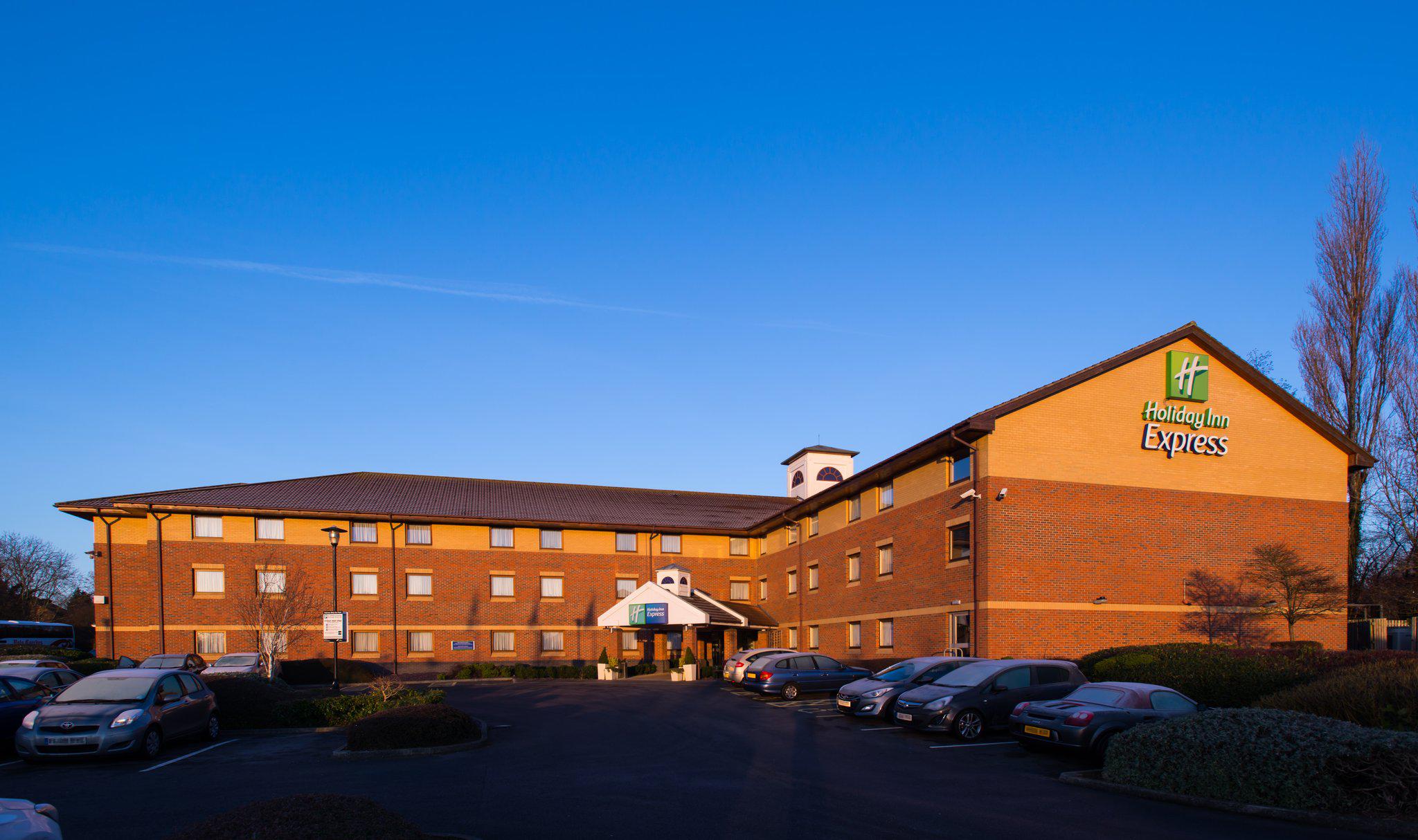 Images Holiday Inn Express Taunton East, an IHG Hotel