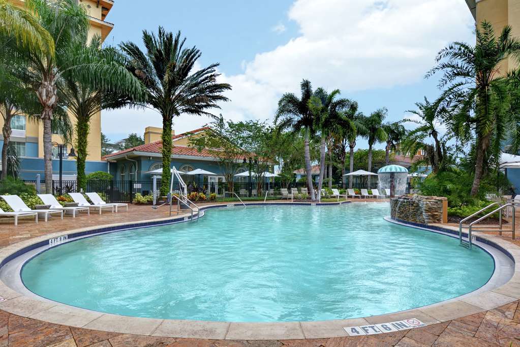 Pool Hilton Garden Inn Lake Buena Vista/Orlando Orlando (407)239-9550