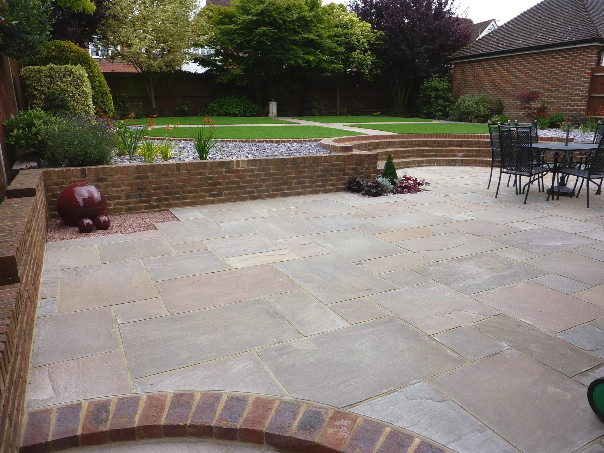 Images P & G Landscapes & Design