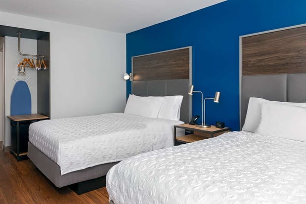 Images Tru by Hilton Wilmington