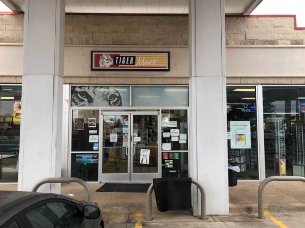 Images CoinFlip Bitcoin ATM - Tiger Mart (Cleburne)