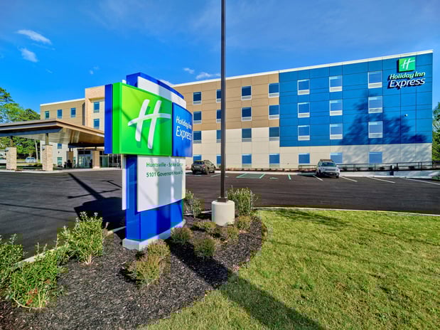 Images Holiday Inn Express & Suites Huntsville – Space Center by IHG