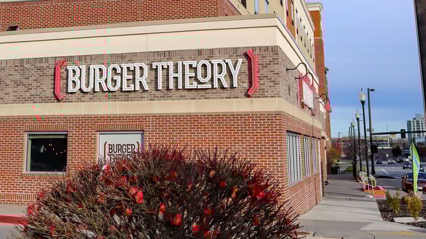 Images Holiday Inn Omaha Downtown - Waterpark by IHG