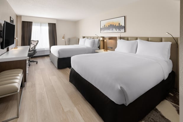 Images Crowne Plaza Nashville Airport by IHG