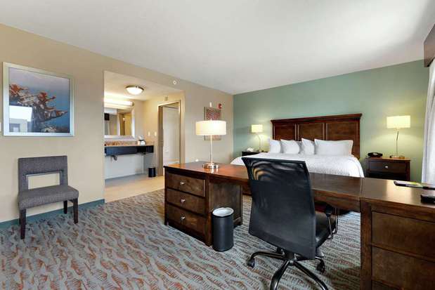 Images Hampton Inn & Suites Gulfport I-10