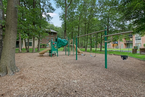 Images Eagle Rock Apartments at West Springfield