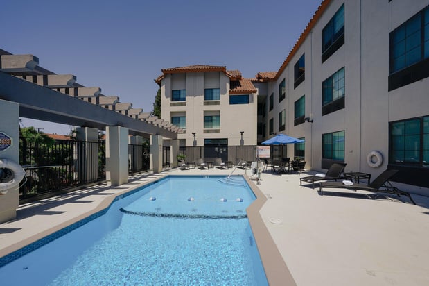 Images Holiday Inn Express & Suites Santa Clara - Silicon Valley by IHG