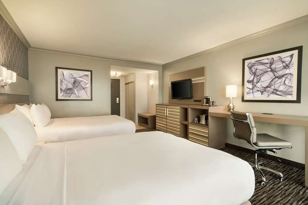 Images Hilton Melbourne, FL