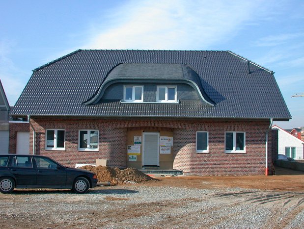 Bild 2 Bedachung Brüggen GmbH & Co. KG in Grevenbroich