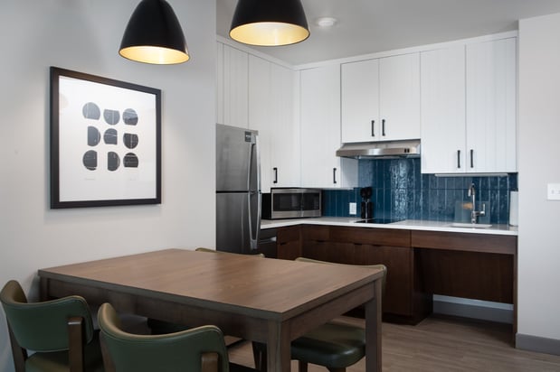 Images Staybridge Suites Iowa City - Coralville by IHG